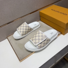 Louis Vuitton Slippers